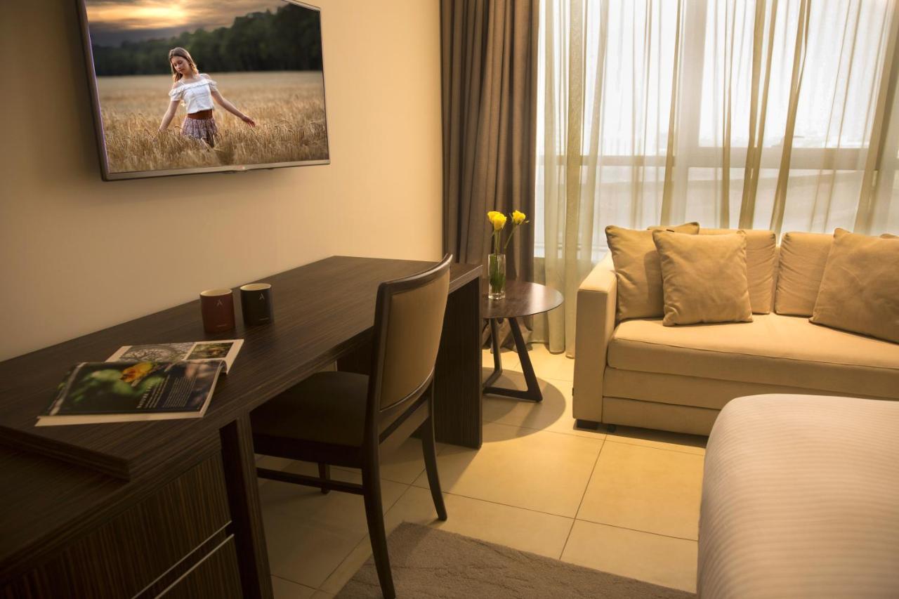คิน พลาซา อาร์ยาน บาย โรตานา Hotel คินชาซา ภายนอก รูปภาพ