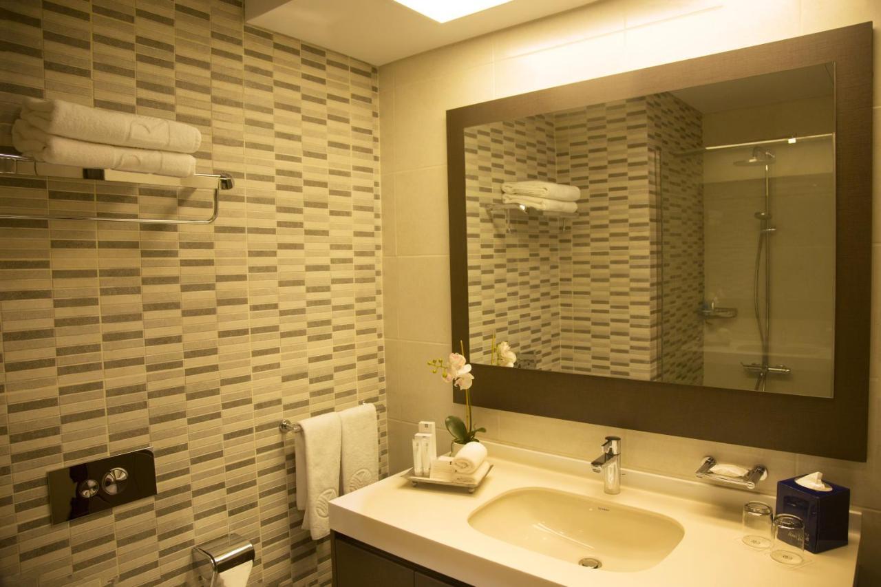 คิน พลาซา อาร์ยาน บาย โรตานา Hotel คินชาซา ภายนอก รูปภาพ