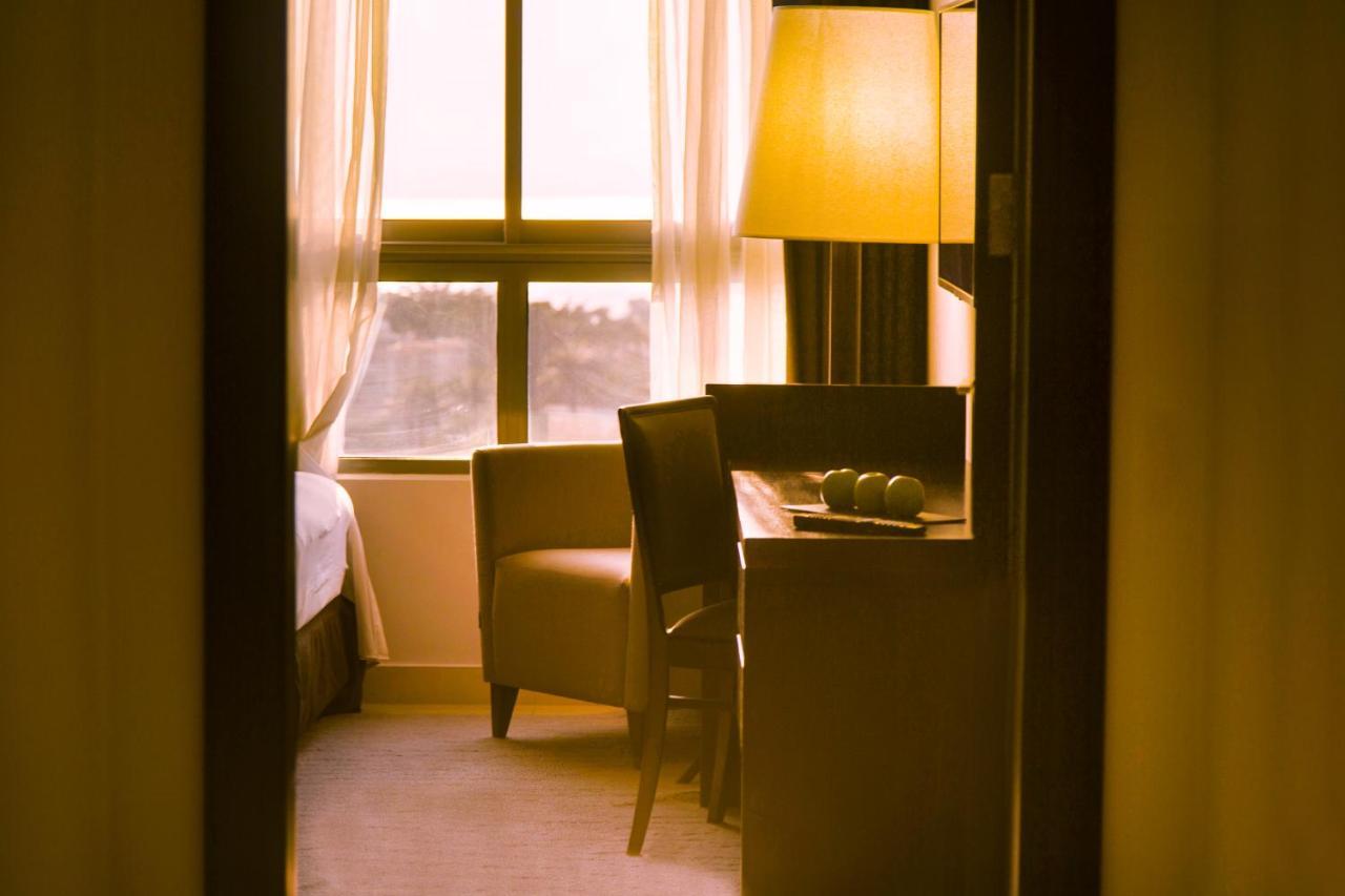 คิน พลาซา อาร์ยาน บาย โรตานา Hotel คินชาซา ภายนอก รูปภาพ